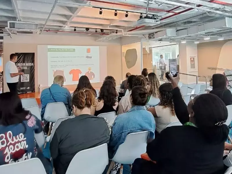 Conferencia impartida por SANCRIS para estudiantes de moda del SENAI CETIQT de Río de Jaineiro.